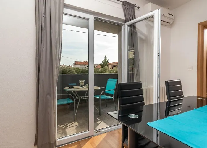 Superior-apartment Mit Einem Schlafzimmer In Strandnaehe By Interhome