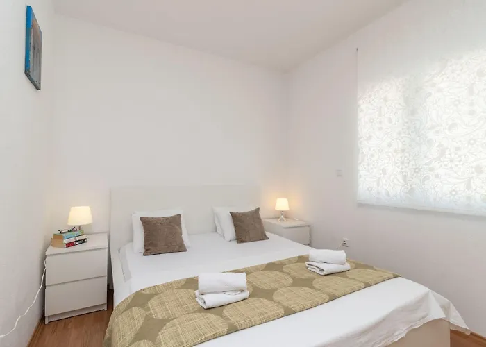 Superior-apartment Mit Einem Schlafzimmer In Strandnaehe By Interhome Apartment *