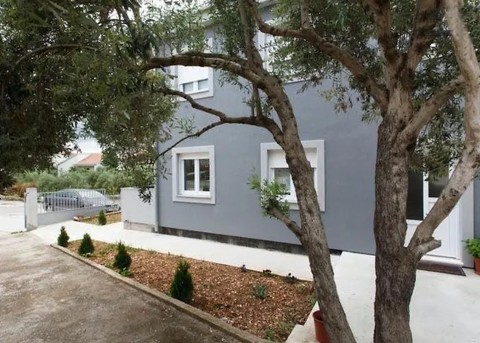 Superior-apartment Mit Einem Schlafzimmer In Strandnaehe By Interhome