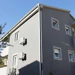Superior-apartment Mit Einem Schlafzimmer In Strandnaehe By Interhome Apartamento *